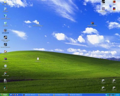 desk.JPG (132.25 KiB) 625931 mal betrachtet desk.JPG